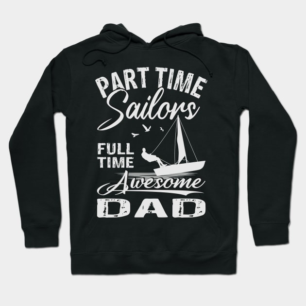 Segeln Segelboot Segler Papa Segelschiff Sailing Hoodie by RRDESIGN